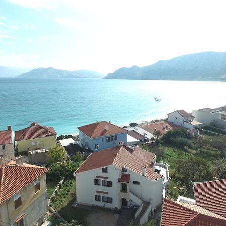 Apartments Irena Baška Exteriör bild