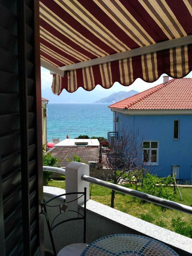 Apartments Irena Baška Exteriör bild