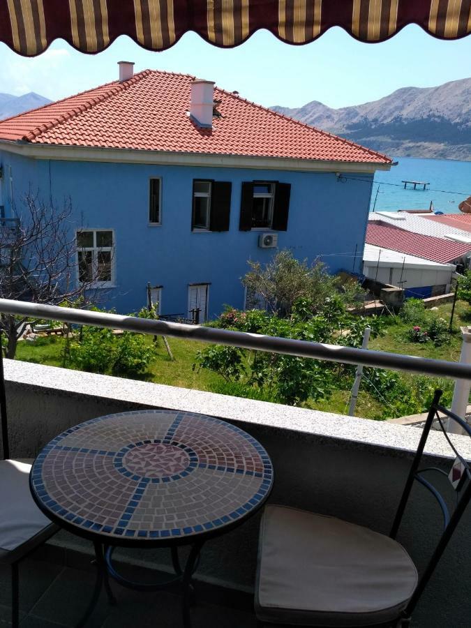 Apartments Irena Baška Exteriör bild